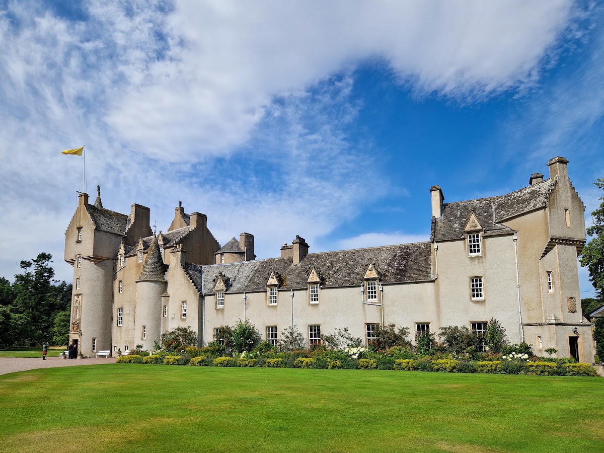 Ballindalloch Castle, further view