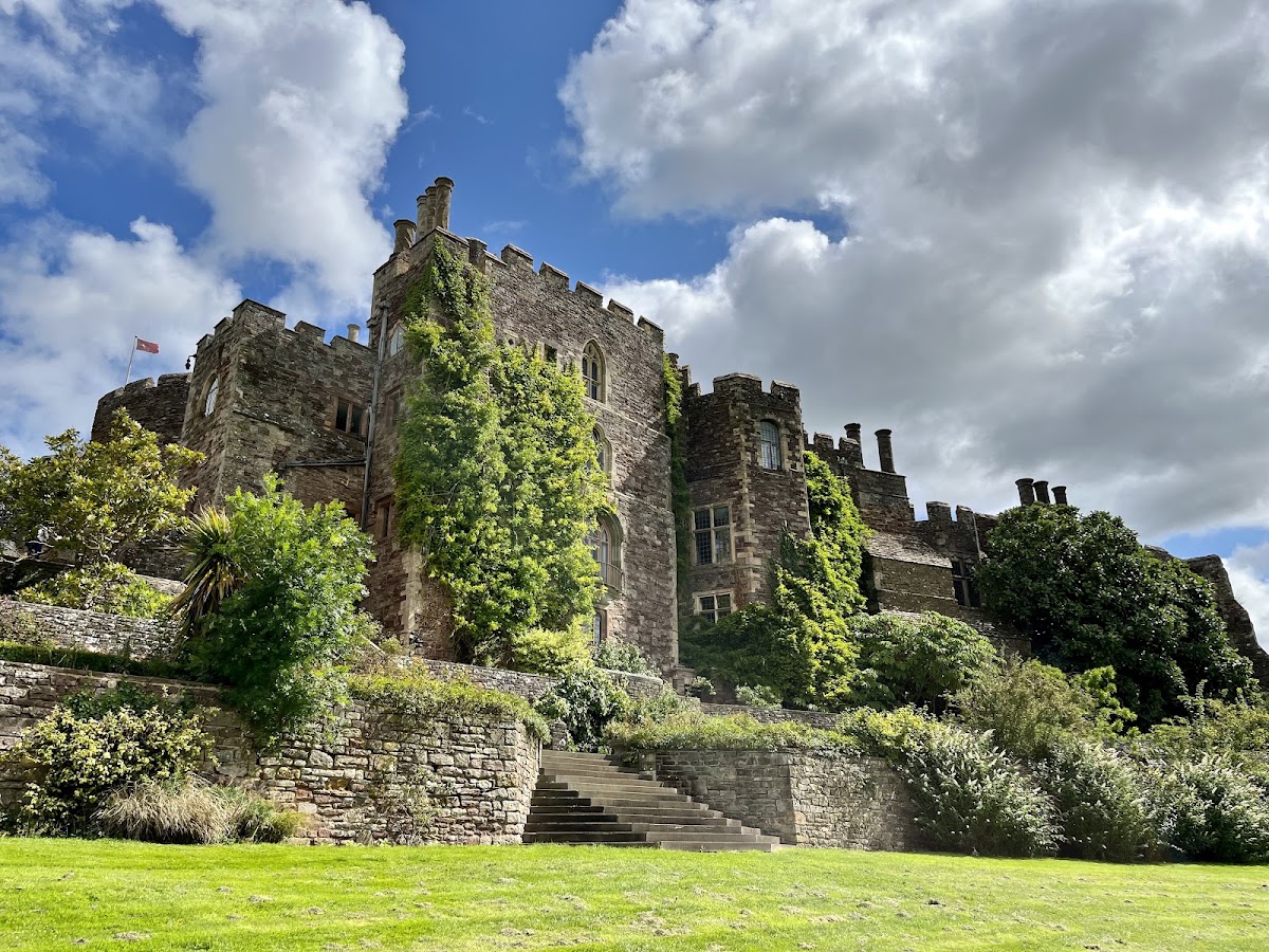 Berkeley Castle, further view