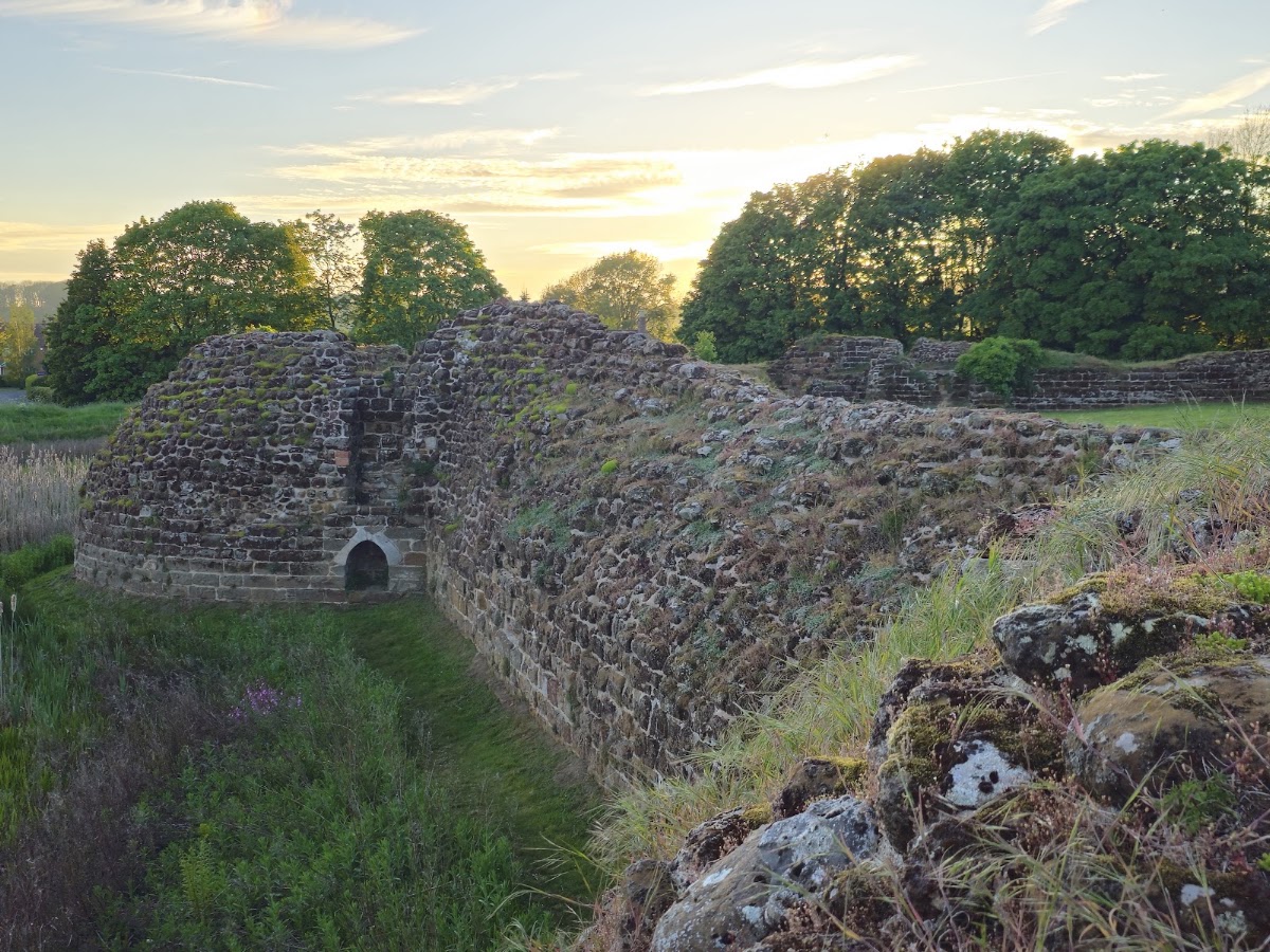 Bolingbroke Castle, further view