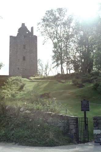 Cardoness Castle, Dumfries and Galloway - second view