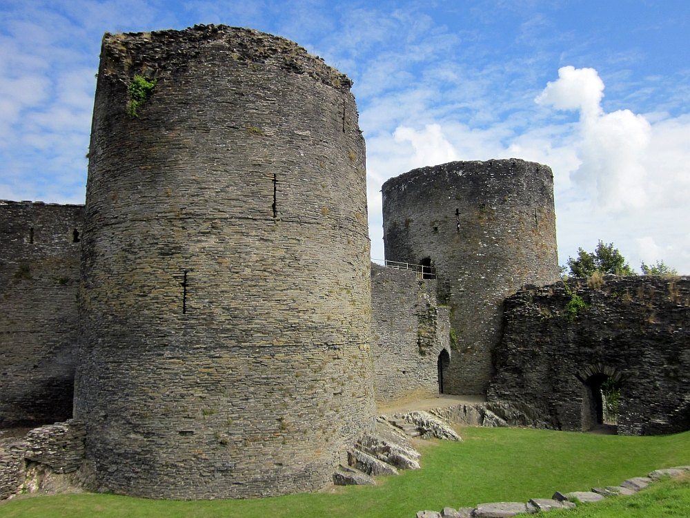 Cilgerran Castle, Pembrokeshire