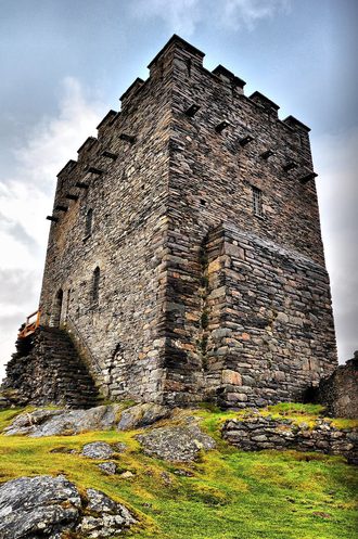 Dolwyddelan Castle, Conwy - third view
