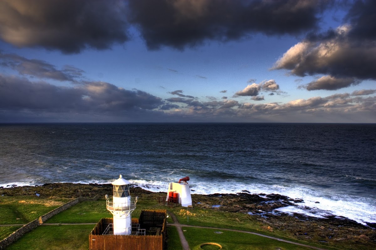 Kinnaird Head Castle Lighthouse, further view