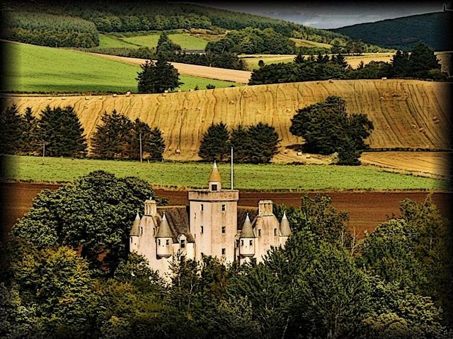 Leslie Castle