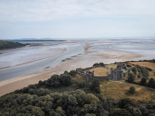 Llansteffan Castle