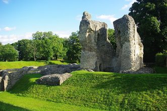 Ludgershall Castle and Cross, Wiltshire - second view