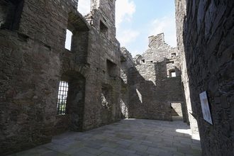 MacLellan's Castle, Dumfries and Galloway - second view