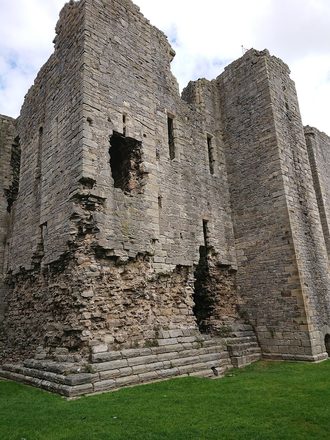 Middleham Castle, North Yorkshire - second view