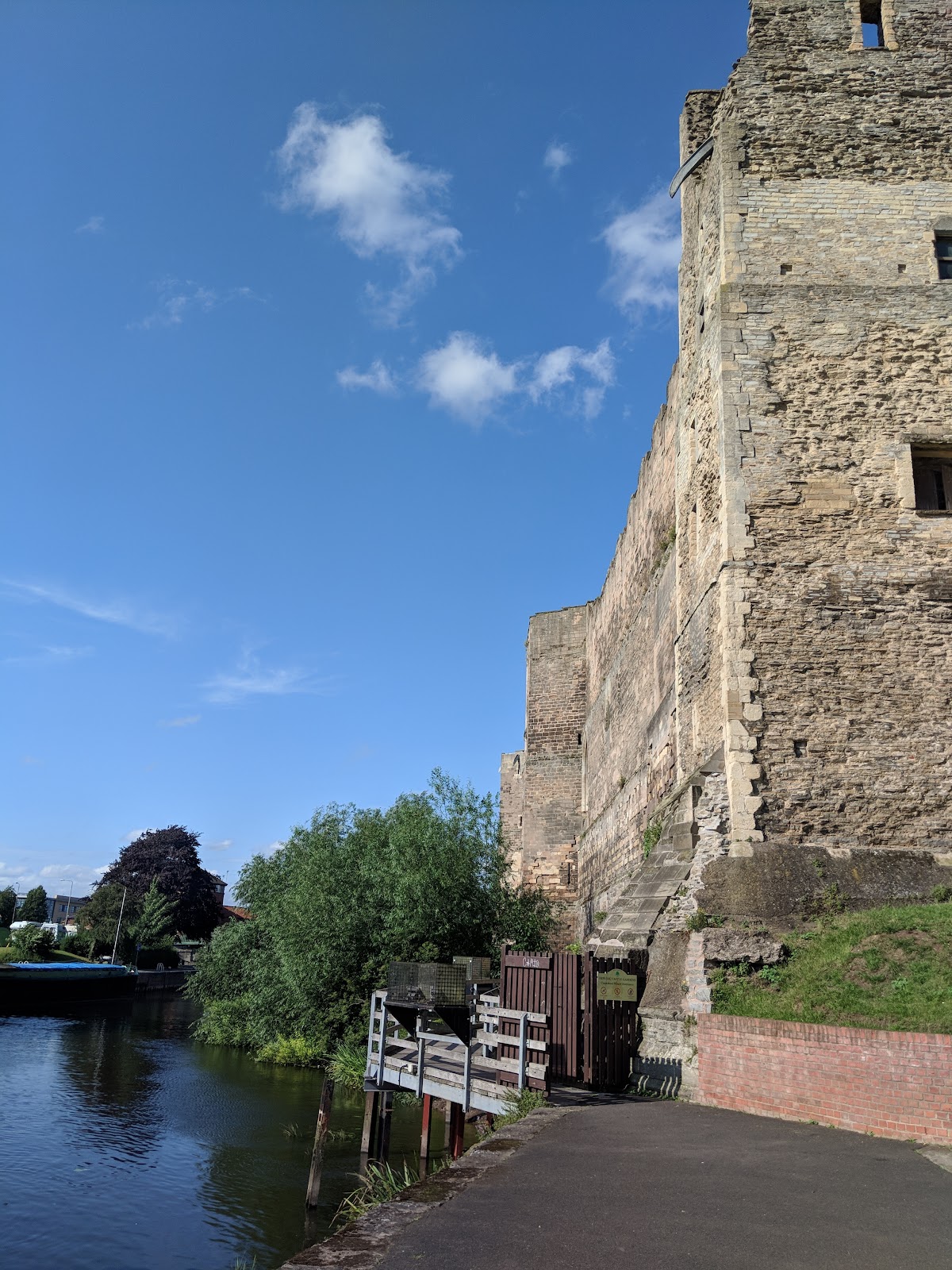 Newark Castle, further view