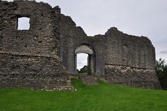 Newcastle (Bridgend) Castle, Bridgend - second view