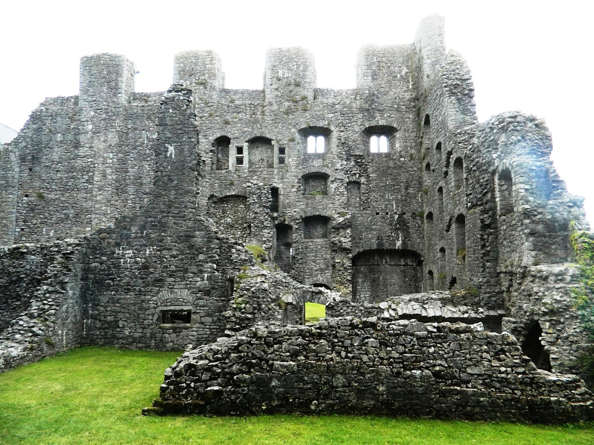 Oxwich Castle, further view