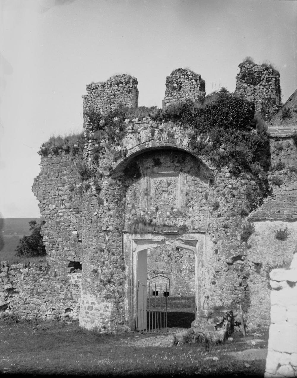 Oxwich Castle, Swansea