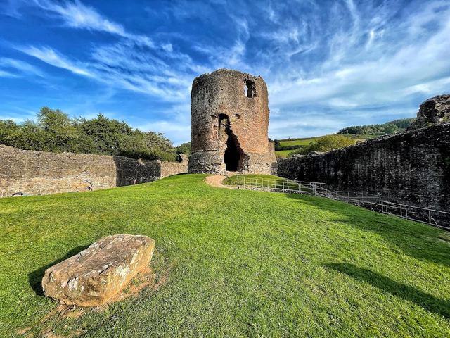 Skenfrith Castle