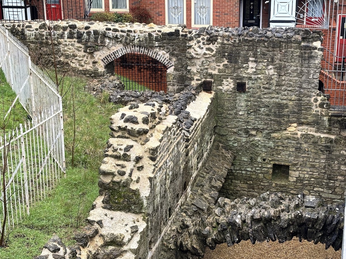 Southampton Castle Vault, further view