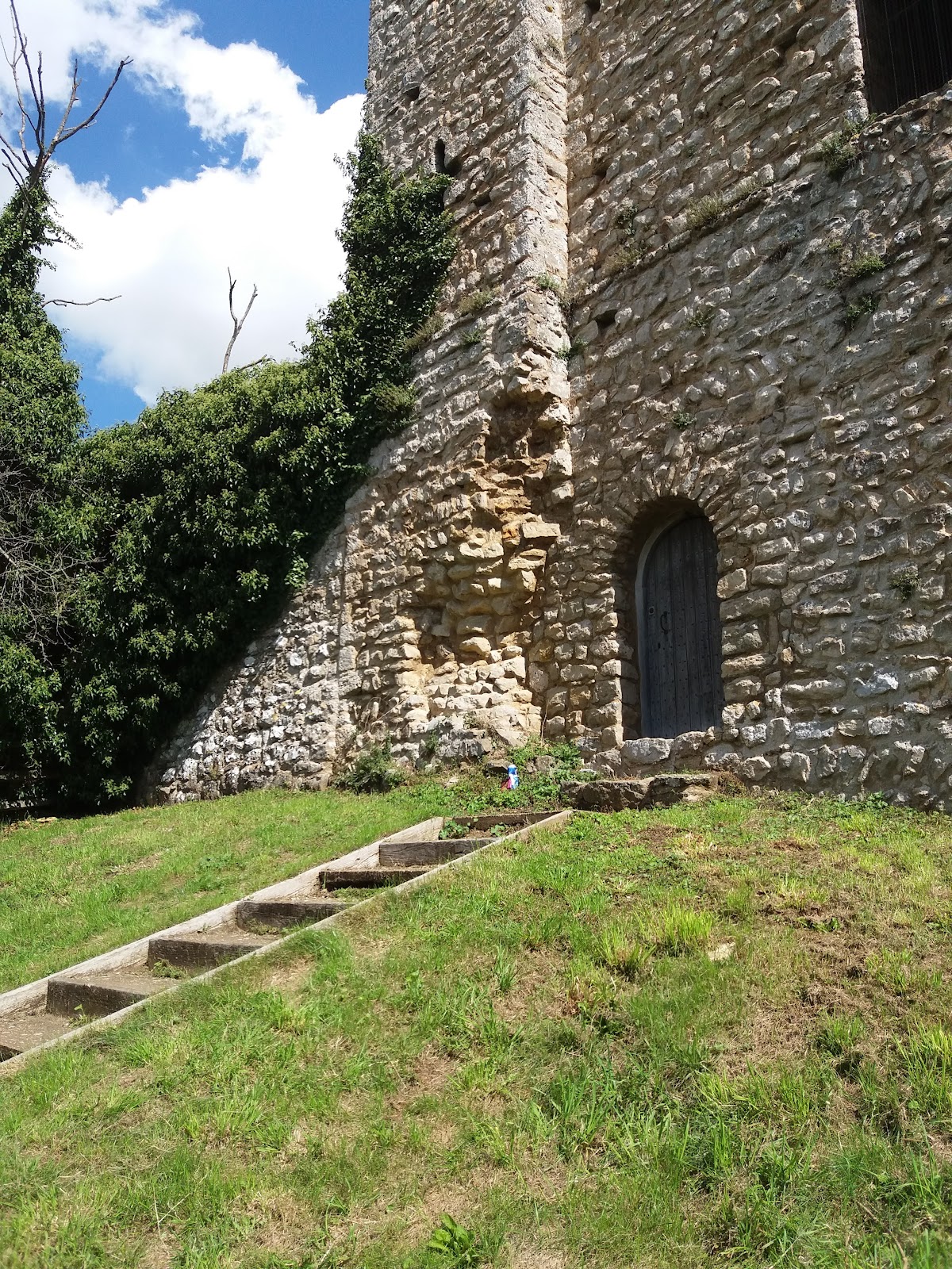 St Leonard's Tower, further view