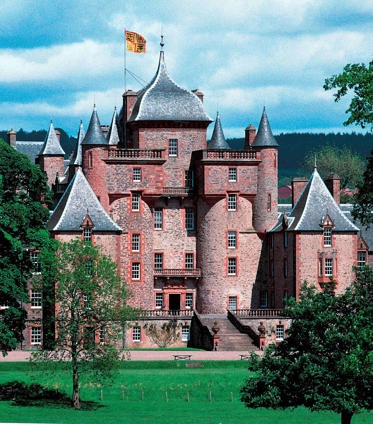 Thirlestane Castle, further view