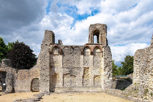 Wolvesey Castle (Old Bishop's Palace)