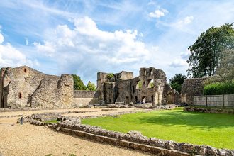 Wolvesey Castle (Old Bishop's Palace), Hampshire - second view